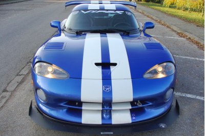 Накладка сплиттер на передний бампер на Dodge Viper II GTS